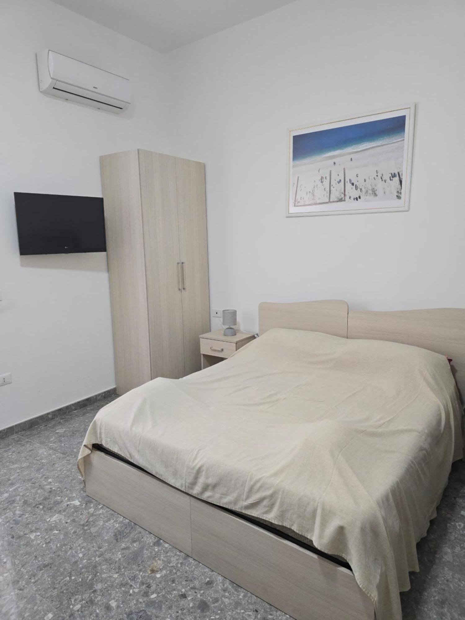 Bed and Breakfast Da Massimo 1 à Marina di Schiavonea Extérieur photo