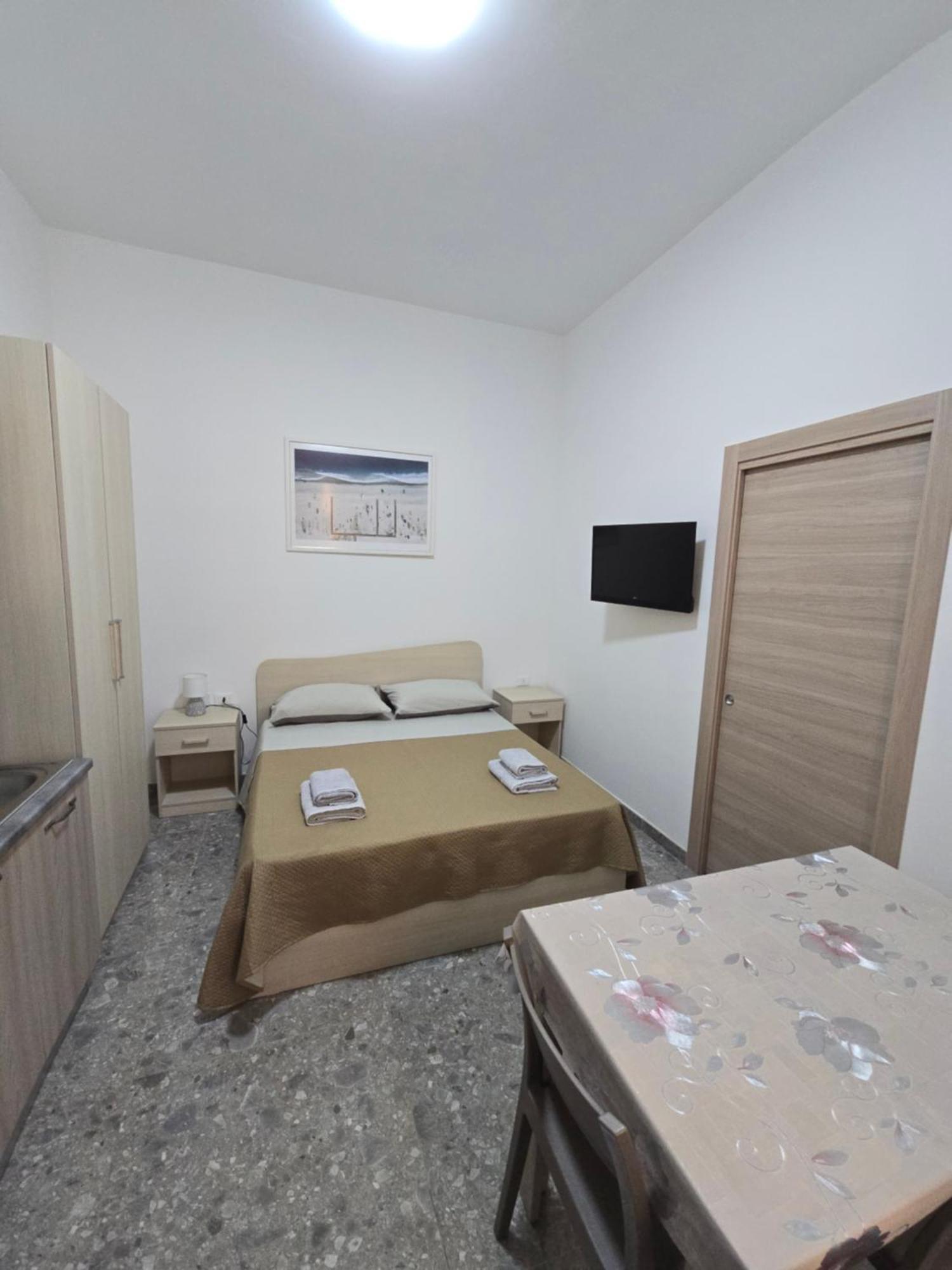 Bed and Breakfast Da Massimo 1 à Marina di Schiavonea Extérieur photo